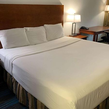 Travelodge By Wyndham Mobile Al מראה חיצוני תמונה