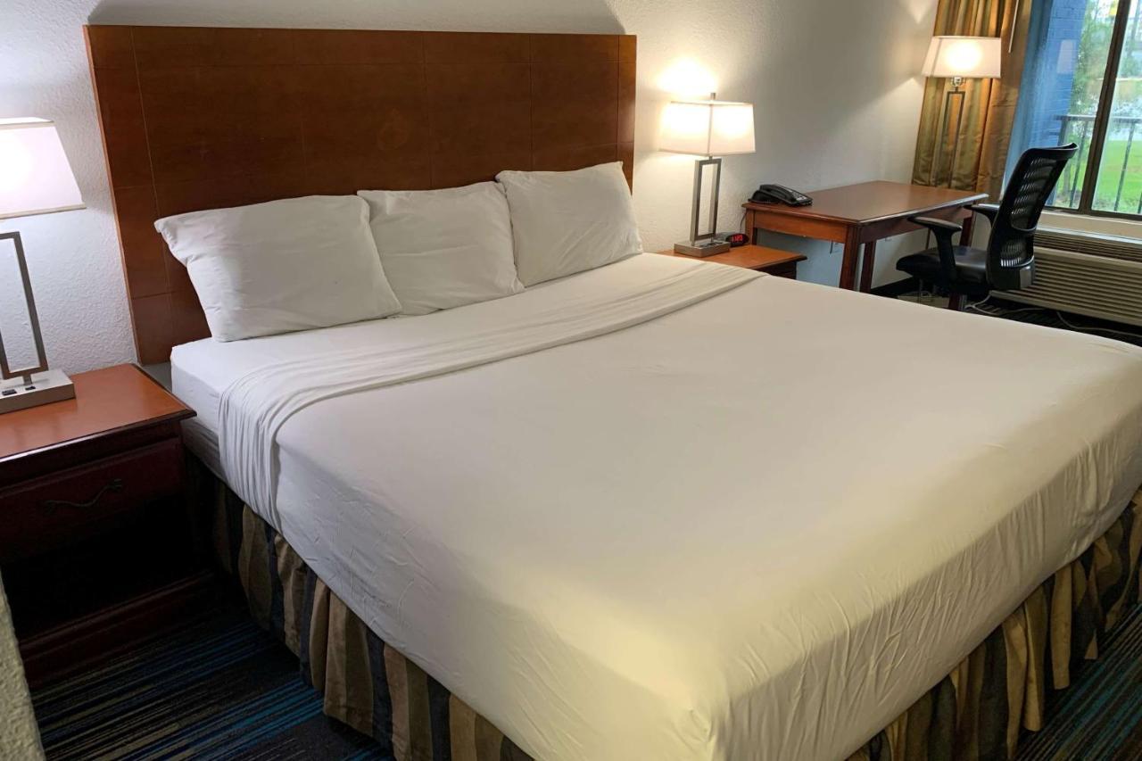 Travelodge By Wyndham Mobile Al מראה חיצוני תמונה